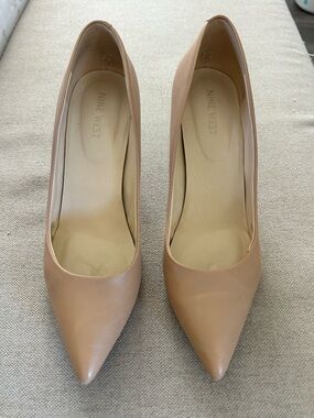 Nine West Blush-Tone Pointed Toe Pumps